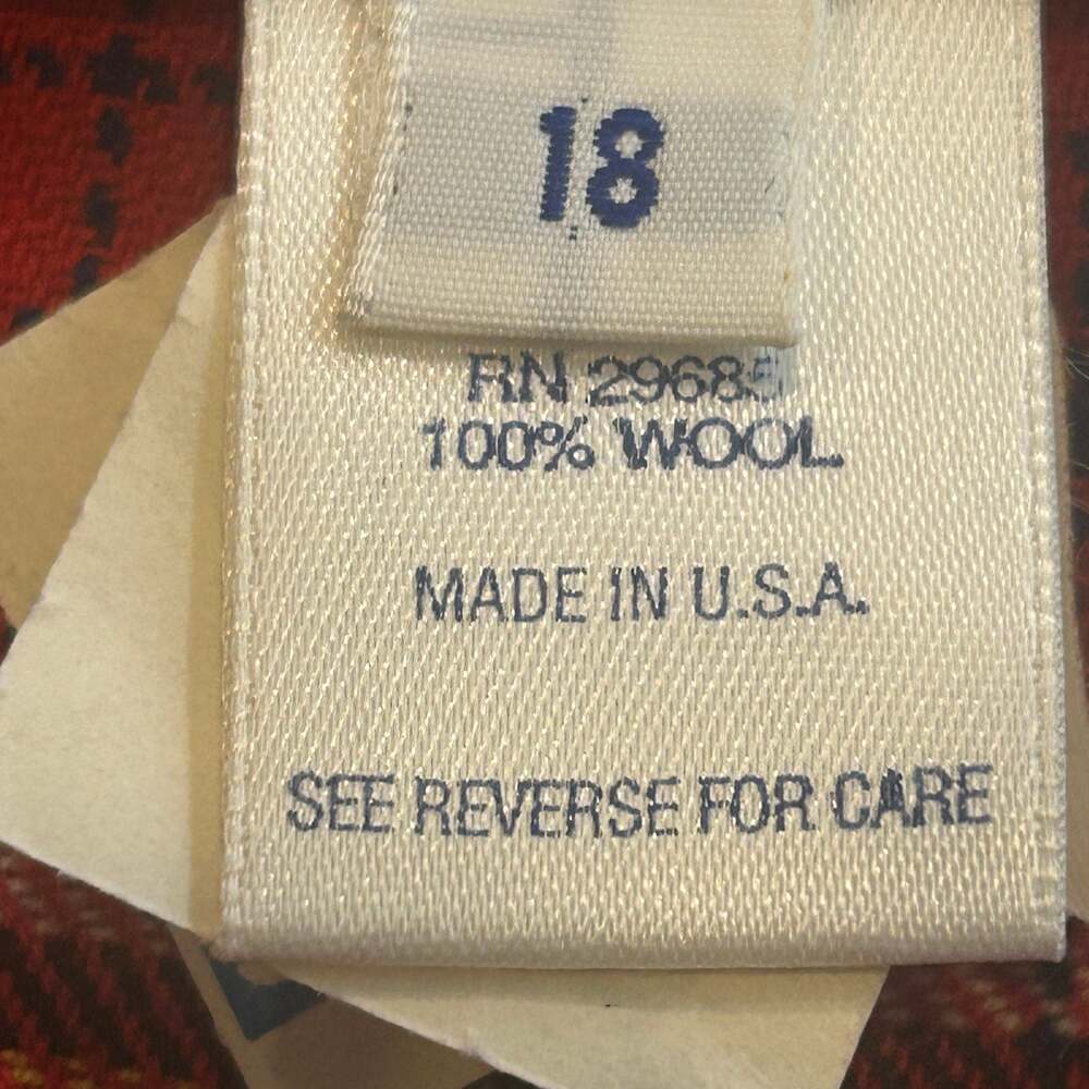 Vintage Pendleton Wool Midi skirt. 
Pleated
Size 18 - Picture 6 of 8
